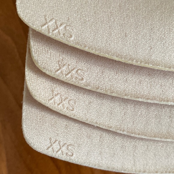 ❤️ Four Lululemon Bra Insert Pads from Asia Size Extra Extra Small XXS NWOT - Picture 2 of 3